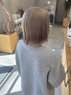 リコ(liko) ボブ×ハイトーンカラー