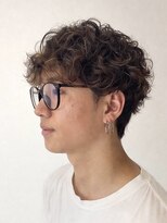 キリ 逗子(kiri) 逗子葉山メンズパーマ波巻きパーマツイスパ眉毛メンズカットM24