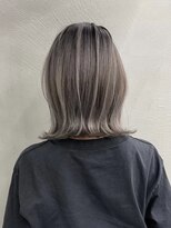 ギークス(GEEKS)&nbsp;【GEEKS渋谷】冬カラー/ハイライト/グレイアッシュ/ネオウルフ