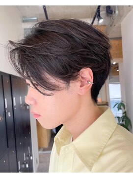 クオル 立川(QOL) センターパートニュアンスパーマ毛流れパーマカルマパーマ