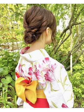 マノハル(MANOHARU) 大人っぽくまとめ髪風ヘアアレンジ 表参道浴衣着付けヘアセット