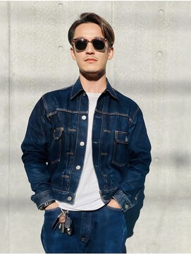 ビューティーリゾート アカヒゲ(Beauty Resort AKAHIGE) 大人男子アップバング