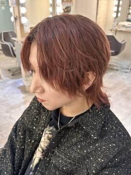 ヘアメイク エンカレッジ(HAIR MAKE encourage) センターパート 外ハネ ナチュラルメンズヘアセット