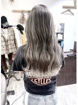 ヘアーアンドアトリエ マール(Hair&Atelier Marl)&nbsp;【Marl】Wハイライトカラー×ホワイトベージュカラー