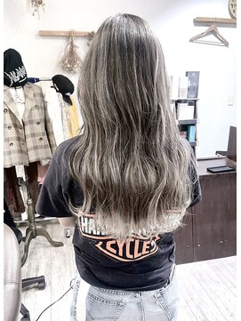 ヘアーアンドアトリエ マール(Hair&Atelier Marl) 【Marl】Wハイライトカラー×ホワイトベージュカラー