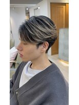 テトラ バイ ネオリーブ 横浜西口店(tetra by neolive)&nbsp;横浜★メンズ毛先ブリーチセンターパート