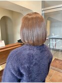ボブスタイル　ベージュカラー