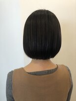 ニューカマー バイ ヘッドライト シブヤ(NEW COMER by HEADLIGHT shibuya)&nbsp;前下がりボブ