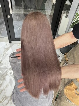 ナナ(NANA) ミルクティー/ベージュ/ブラウン/カラー/髪質改善/レイヤー