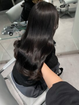 ユニック ウメダ(unique UMEDA) オリーブグレージュ/20代トレンド