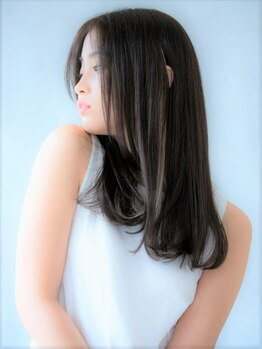 インセンス 用賀店(insence)の写真/【3月限定特別クーポン】経験豊富なstylistが再現性×小顔効果を実現★イメチェンもお任せ下さい