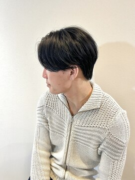 ノブレス ノアール(NOBLESSE NOIR) センターパート/毛流れヘア