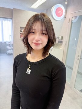 ヘルツ(Hz) 【Hz】伊藤　くびれボブ＊レイヤーボブ