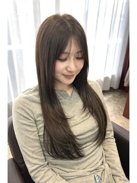 イロ ジェイアール JR奈良店(IRO) レイヤーカット