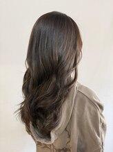 ナナナ パレナ 宝塚店(nanana parena)&nbsp;赤みを抑えたほんのりくすみグレージュ/髪質改善ミネラル