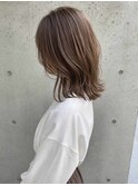 くびレイヤーエモージュ前髪モテベージュレイヤーミディ【立川】