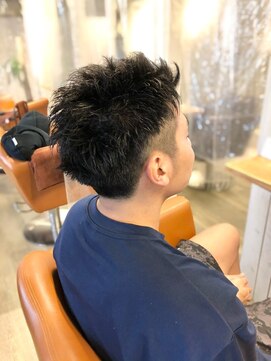 アンプリュス リアン(1+ Unplus lien) メンズツーブロック刈り上げスパイキーショート/亀戸