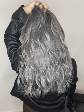 ニル(NiL) ライトグレー