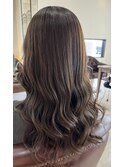 ラフウェーブグレージュセミロング