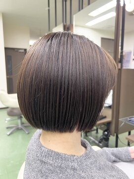 ゼロ(Zero) 大人可愛い小顔切りっぱなしボブ×20代30代40代