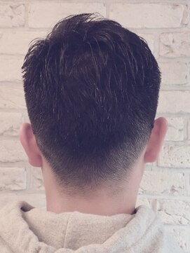 グラッドバーバードットエビス 恵比寿(GLAD BARBER. EBISU) サーフカール/スパイキーショート/ブルーブラック[恵比寿]