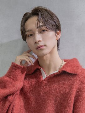 シティ(CITY) フェザーパーマブルーブラショートセンターパートガイルヘア