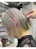 裾カラー・表参道・ケアブリーチ・ホワイトカラー