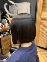 アルター(aL ter)&nbsp;ぱつっとボブ［暗めカラー/マッシュ/デザインカラー］長野歌穂