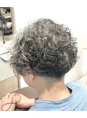 朝のセットも楽々パーマスタイル