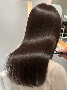 レヴァ(LEVA) 茨木髪質改善ストレート×チョコブラウンカラー