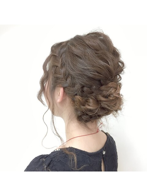 ★波ウェーブ編み込みヘアアレンジ★