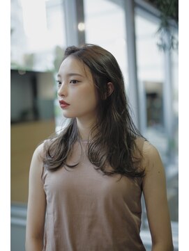 ニーィ バイ カータ(Niii by CARTA) Niii...ナチュラルウェーブ