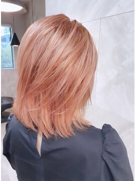 ドゥマン(Demain) 抜けても綺麗なピンクブラウン／ブリーチなし／透明感