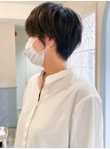 束感ショート30代40代50代シースルー前髪黒髪ショート