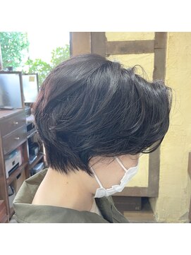 シークヘアー(Chic hair) ショートスタイル