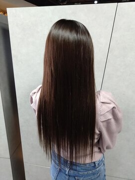 ニーナ ビューティーサロン(NINA Beauty Salon) プルエクステで艶髪ロング