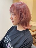 ピンク レイヤー ウルフ顔まわりレイヤー 表参道青山20代30代