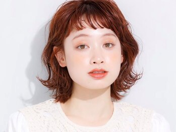 クロエ 梅田(Cloe)の写真/【カット＋アミノコスメパーマ¥8500】柔らかく艶のある"大人可愛いふんわり感"がプチプラで叶う！