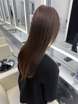 テイス 新宿(TACE) スモーキーブラウン[メルティカラー/フェミニンロング/新宿]