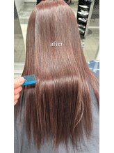 質感を操る“光をまとう透明感カラー”