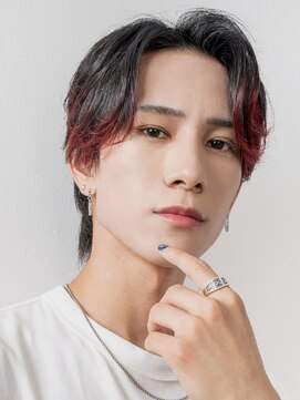 シド 表参道(s.i.d) ニュアンスセンターパート×ナチュラルメンズメイク