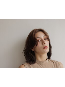 尼崎駅から徒歩1分◆大人女性に向けて『プレカウンセリング』やスタイリストとのカウンセリングを大切に♪