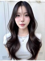 ユニ 原宿(uni) 韓国ヘア ロング レイヤーカット顔周りカット