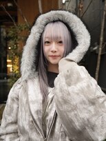 スリー(three)&nbsp;WHITE