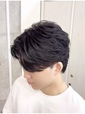 メンズフェザーパーマ 毛流れセンターパートツーブロック