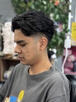 バーバーショップライズ 2nd(barber shop RAIzE)&nbsp;毛流れパーマ×フェード