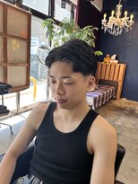 プロスタンセラ&nbsp;七三分けショート