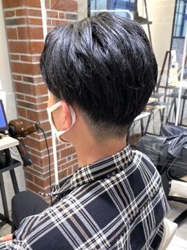クアトログランシュ ひたちなか店(QUATRO×GranCieux) センターパートツーブロ
