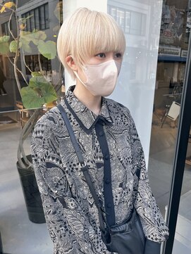 ヘアー アイス ルーチェ(HAIR ICI LUCE) ホワイトブロンド