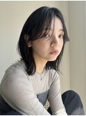 センター分けグレーブラックミディアム
